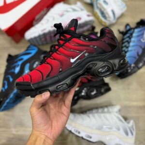 AIR MAX PLUS TN 1 DEADPOOL