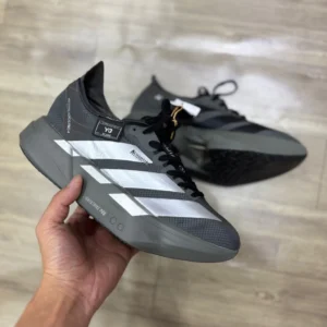 LANÇAMENTO ADIZERO BRANCO/CINZA