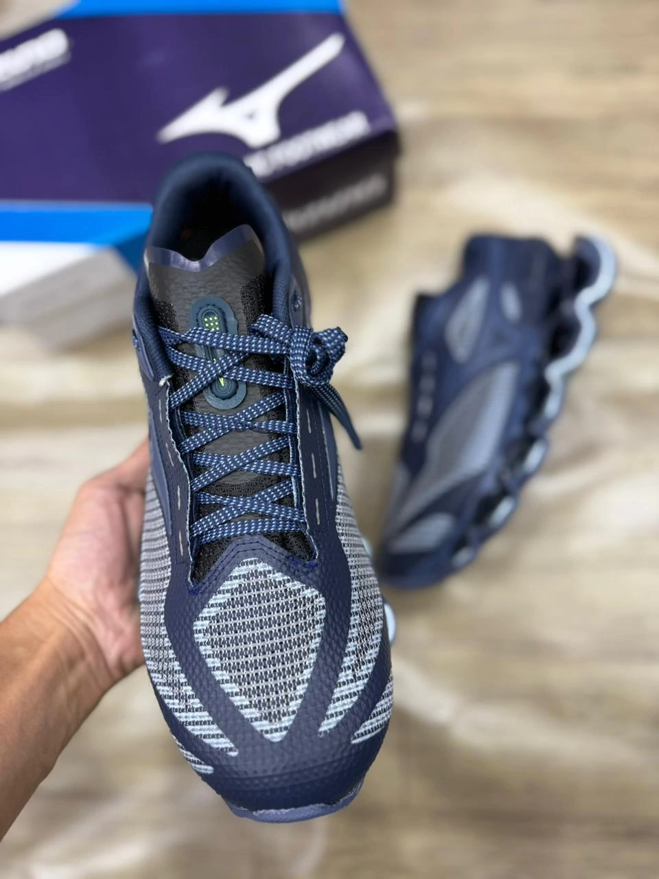 MIZUNO PRO 15 CINZA/PRATA/AZUL - Imagem 4
